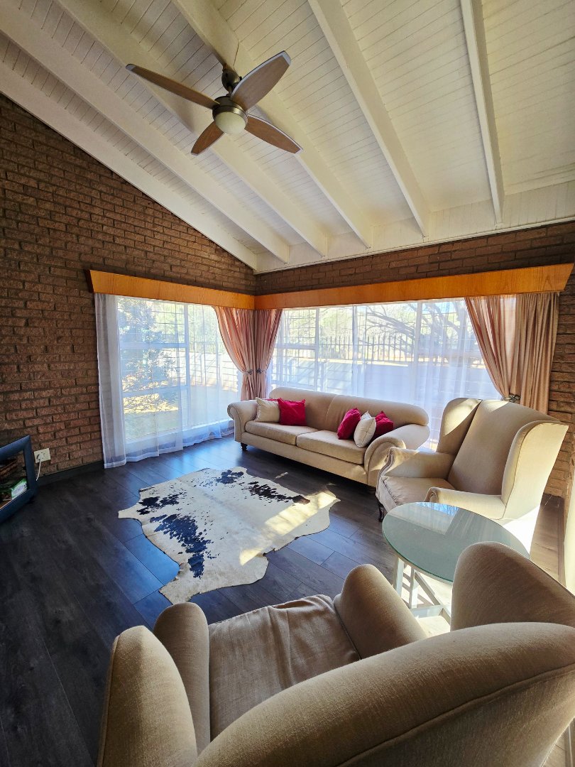 4 Bedroom Property for Sale in Wilkoppies North West